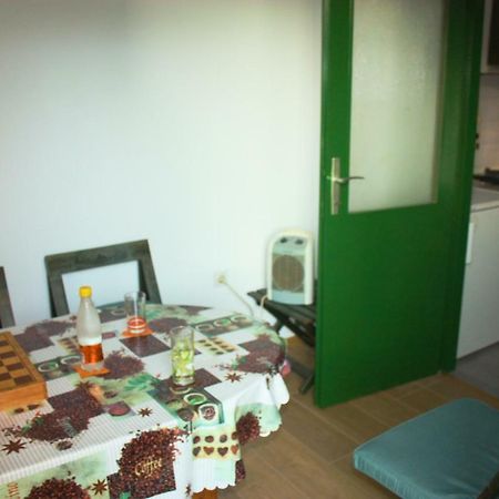 Appartamento As Apartman Rovigno Esterno foto