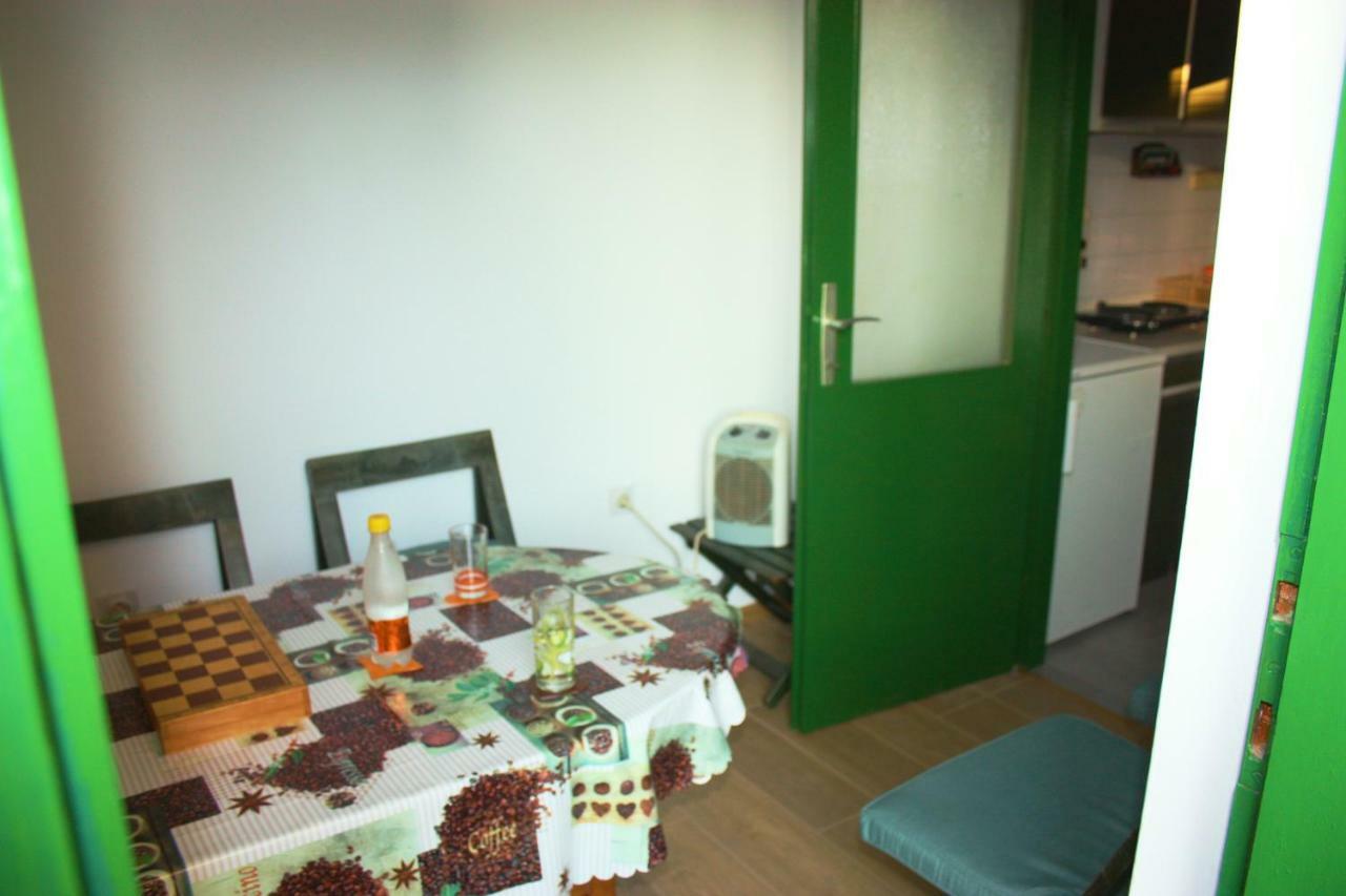 Appartamento As Apartman Rovigno Esterno foto