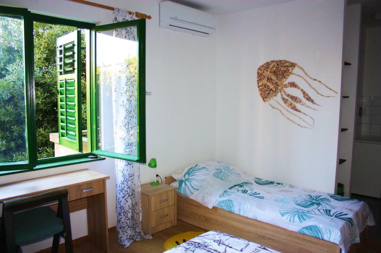 Appartamento As Apartman Rovigno Esterno foto
